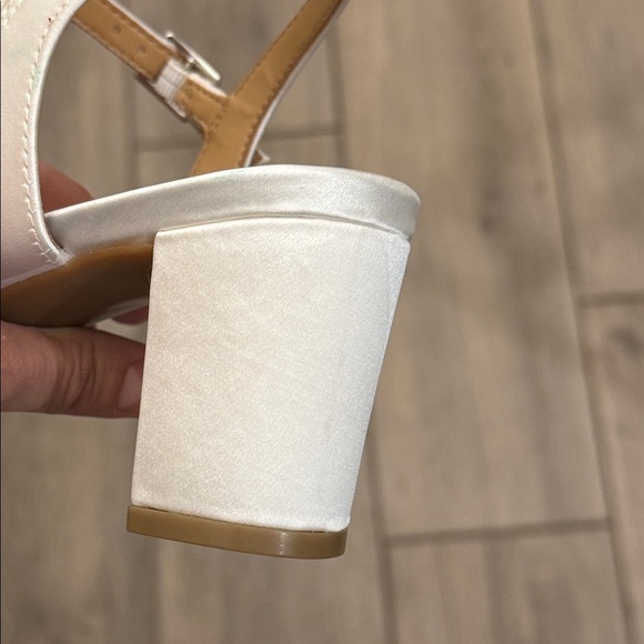 Naturalizer Bristol Dress Sandals Sz 8 Wide - Picture 8 of 11